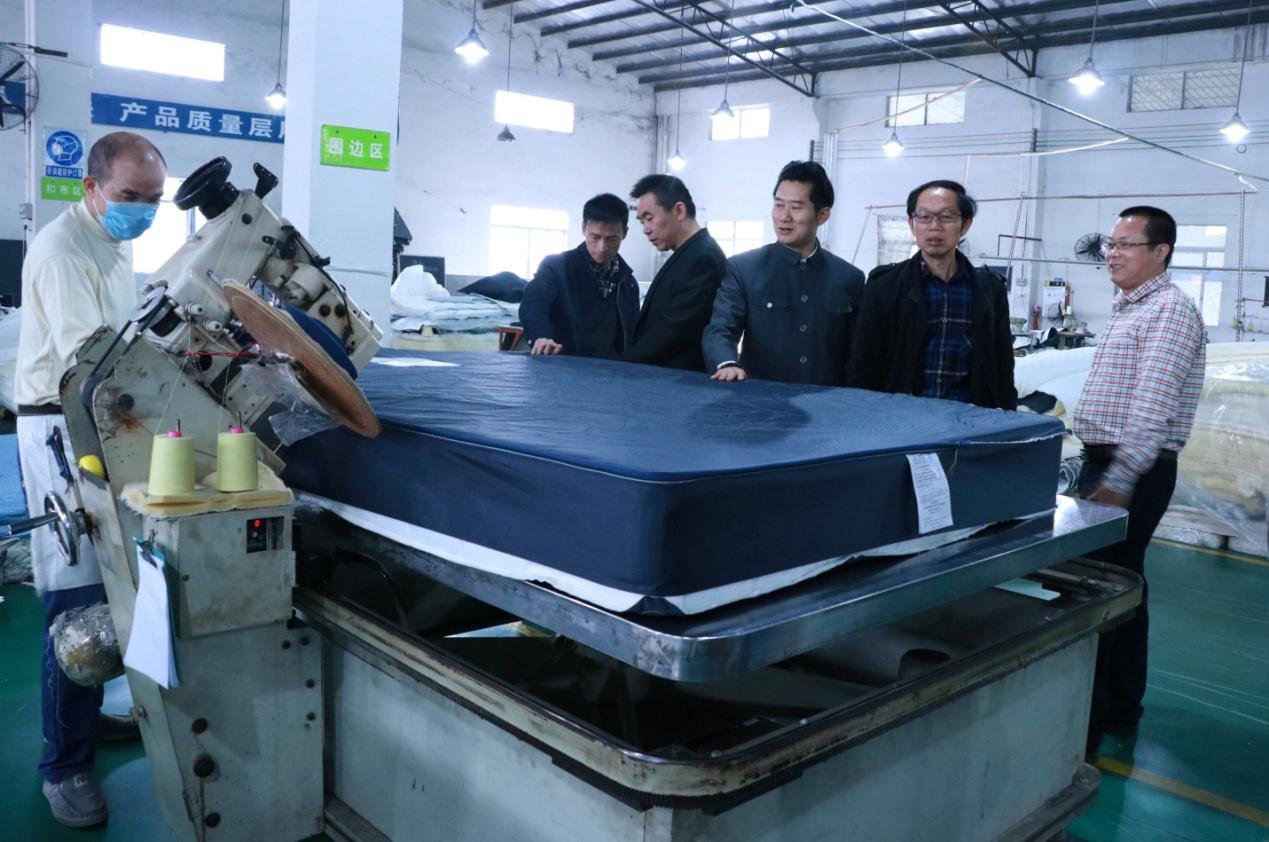 uploads/raysonchina.com/images/14898101125106.jpg agricultural non woven.jpg